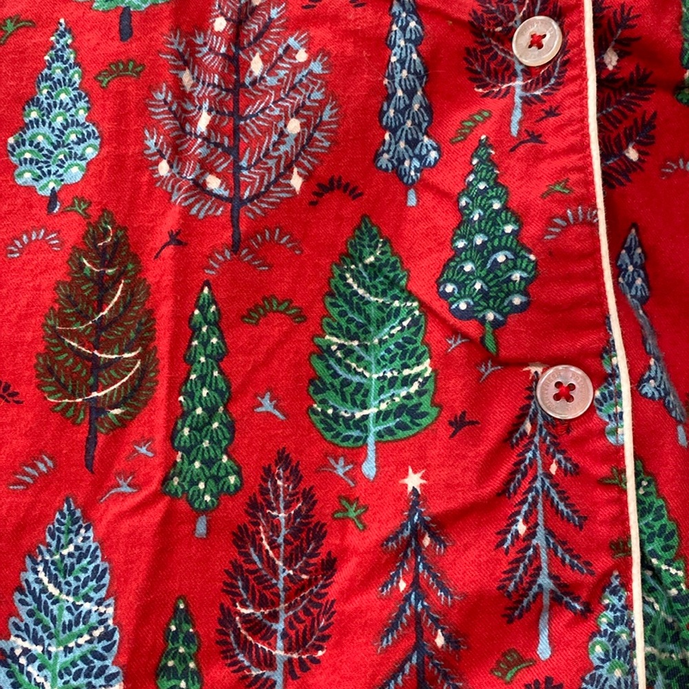 Printfresh Red and Green Leaf Pajama Set - Picture 9 of 16